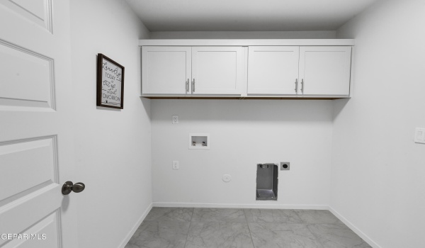904 SANDHURST Place, El Paso, TX 79928, 3 Bedrooms Bedrooms, ,2 BathroomsBathrooms,Residential,For Sale,904 SANDHURST Place,916437