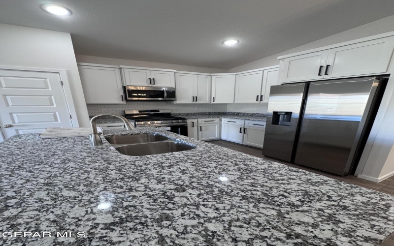 974 Barbara Avenue, Socorro, TX 79927, 3 Bedrooms Bedrooms, ,2 BathroomsBathrooms,Residential,For Sale,974 Barbara Avenue,916480