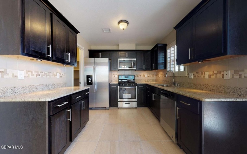 817 Paseo Pacifico Place, El Paso, TX 79928, 3 Bedrooms Bedrooms, ,1 BathroomBathrooms,Residential,For Sale,817 Paseo Pacifico Place,916485