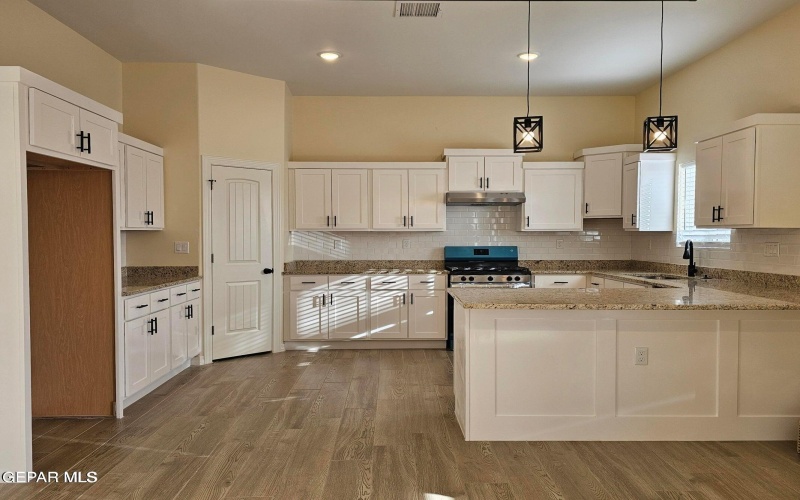 216 Emerald Brass, Horizon City, TX 79928, 4 Bedrooms Bedrooms, ,2 BathroomsBathrooms,Residential,For Sale,216 Emerald Brass,916590