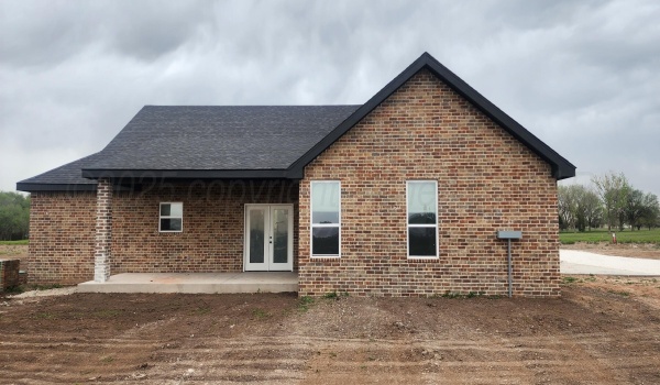 30 Country Club Drive, Farwell, TX 79325, 3 Bedrooms Bedrooms, ,1 BathroomBathrooms,Residential,For Sale,30 Country Club Drive,25-1806