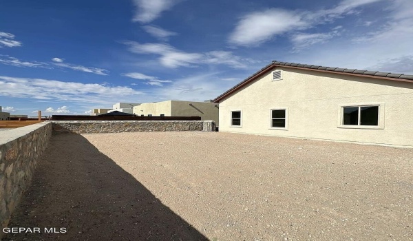 13087 Beccles Street, El Paso, TX 79928, 3 Bedrooms Bedrooms, ,2 BathroomsBathrooms,Residential,For Sale,13087 Beccles Street,917801