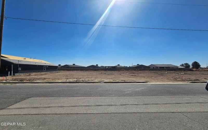 454 Sylvia Court, El Paso, TX 79927, 3 Habitaciones Habitaciones , ,1 BañoBaños,Residential,En Venta,454 Sylvia Court,917811