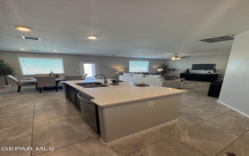 12564 CAYO NORTE Drive, El Paso, TX 79934, 3 Bedrooms Bedrooms, ,1 BathroomBathrooms,Residential,For Sale,12564 CAYO NORTE Drive,917941