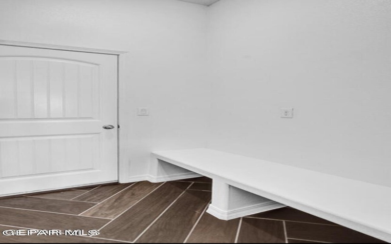 3800 Trace Place, El Paso, TX 79938, 6 Bedrooms Bedrooms, ,3 BathroomsBathrooms,Residential,For Sale,3800 Trace Place,917981