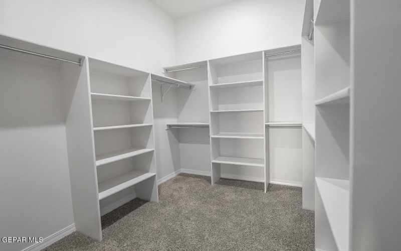 3813 Peak, El Paso, TX 79938, 6 Bedrooms Bedrooms, ,3 BathroomsBathrooms,Residential,For Sale,3813 Peak,918017