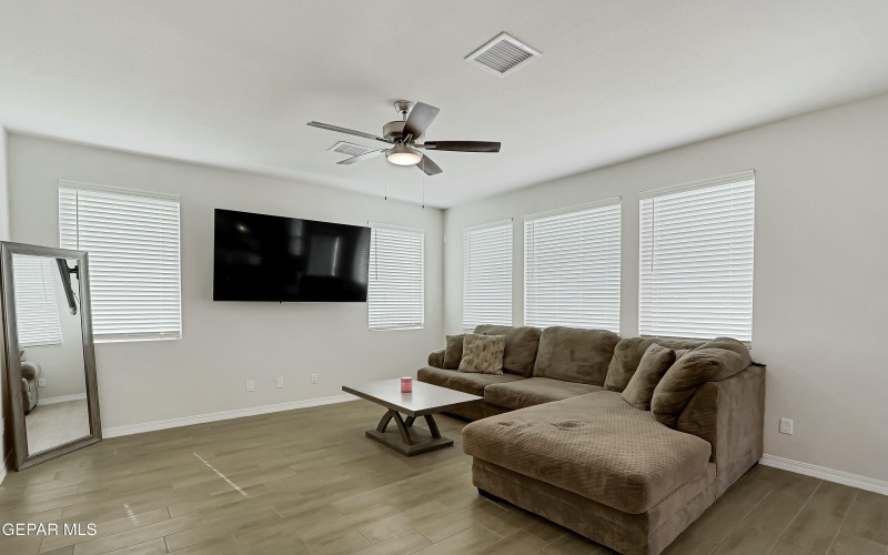 1653 Tony Harper Street, El Paso, TX 79928, 3 Habitaciones Habitaciones , ,1 BañoBaños,Residential,En Venta,1653 Tony Harper Street,918043