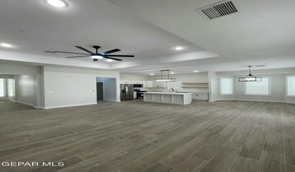 1802 Dana Gray Street, El Paso, TX 79928, 4 Habitaciones Habitaciones , ,2 BañosBaños,Residential Lease,En Alquiler,1802 Dana Gray Street,918052