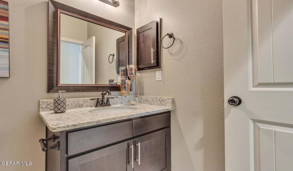13816 Margaret Ponce Avenue, Horizon City, TX 79928, 4 Bedrooms Bedrooms, ,2 BathroomsBathrooms,Residential,For Sale,13816 Margaret Ponce Avenue,918091