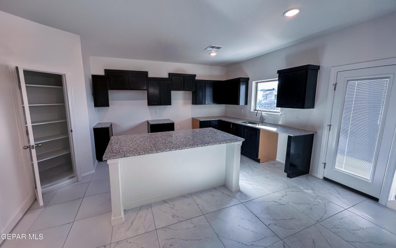 921 LARKHALL Place, El Paso, TX 79928, 3 Bedrooms Bedrooms, ,2 BathroomsBathrooms,Residential,For Sale,921 LARKHALL Place,918131
