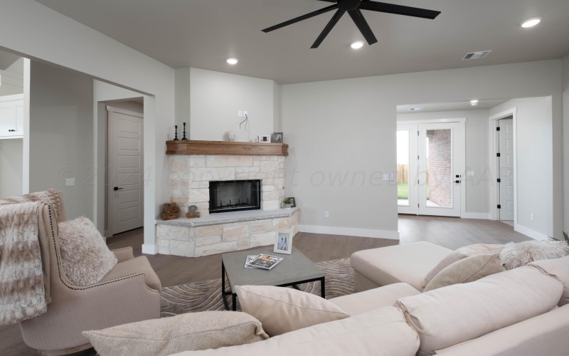 17600 LEIGHTON Circle, Amarillo, TX 79124-1961, 3 Bedrooms Bedrooms, ,2 BathroomsBathrooms,Residential,For Sale,17600 LEIGHTON Circle,25-20