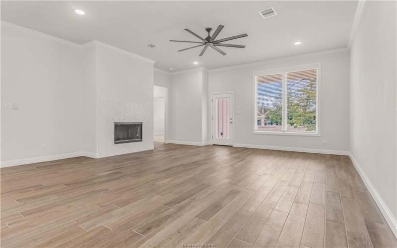 3702 Archer Falls Court, College Station, TX 77845, 3 Habitaciones Habitaciones , ,2 BañosBaños,Residential,En Venta,3702 Archer Falls Court,24013723