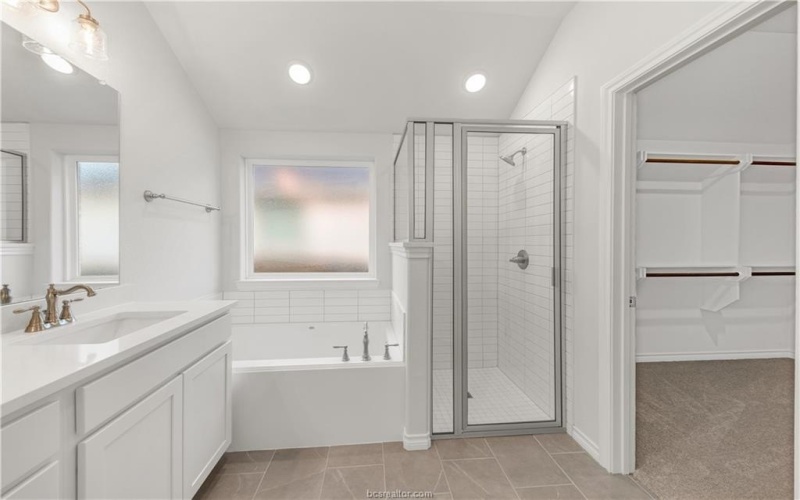 3702 Archer Falls Court, College Station, TX 77845, 3 Habitaciones Habitaciones , ,2 BañosBaños,Residential,En Venta,3702 Archer Falls Court,24013723