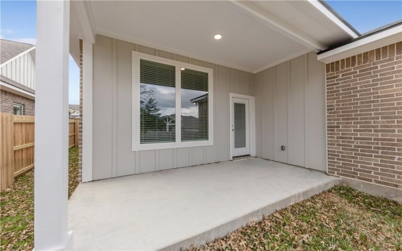 3702 Archer Falls Court, College Station, TX 77845, 3 Habitaciones Habitaciones , ,2 BañosBaños,Residential,En Venta,3702 Archer Falls Court,24013723