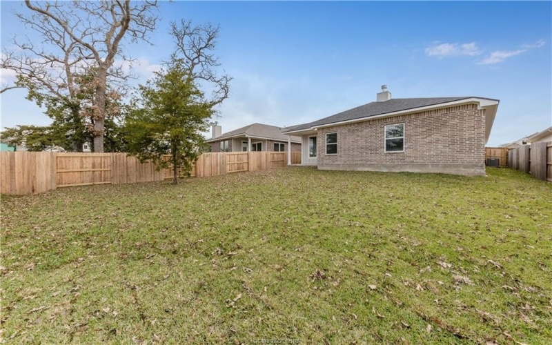 3702 Archer Falls Court, College Station, TX 77845, 3 Habitaciones Habitaciones , ,2 BañosBaños,Residential,En Venta,3702 Archer Falls Court,24013723