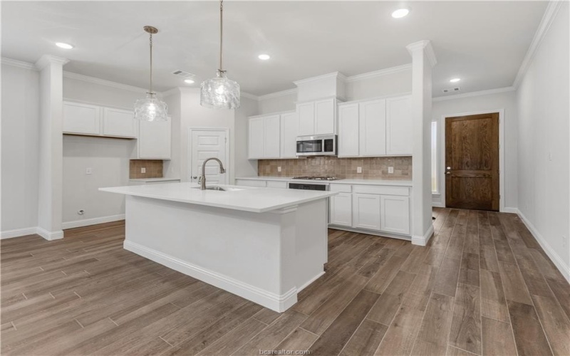 3702 Archer Falls Court, College Station, TX 77845, 3 Habitaciones Habitaciones , ,2 BañosBaños,Residential,En Venta,3702 Archer Falls Court,24013723