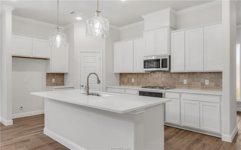 3702 Archer Falls Court, College Station, TX 77845, 3 Habitaciones Habitaciones , ,2 BañosBaños,Residential,En Venta,3702 Archer Falls Court,24013723