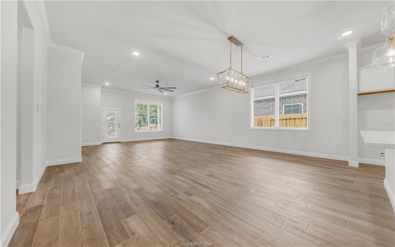 3702 Archer Falls Court, College Station, TX 77845, 3 Habitaciones Habitaciones , ,2 BañosBaños,Residential,En Venta,3702 Archer Falls Court,24013723