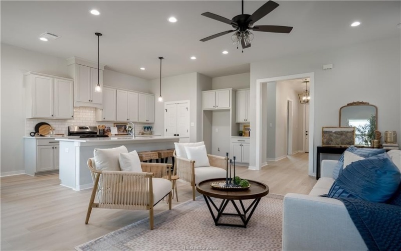 3711 Archer Falls Court, College Station, TX 77845, 4 Bedrooms Bedrooms, ,3 BathroomsBathrooms,Residential,For Sale,3711 Archer Falls Court,24013764
