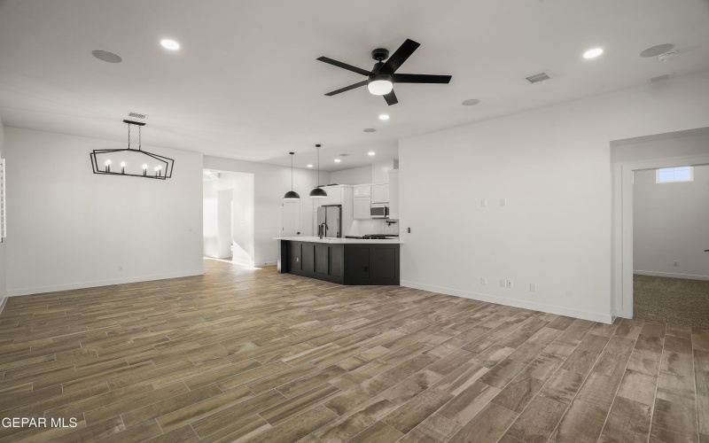 3845 Perspective Street, El Paso, TX 79938, 3 Habitaciones Habitaciones , ,2 BañosBaños,Residential,En Venta,3845 Perspective Street,918537