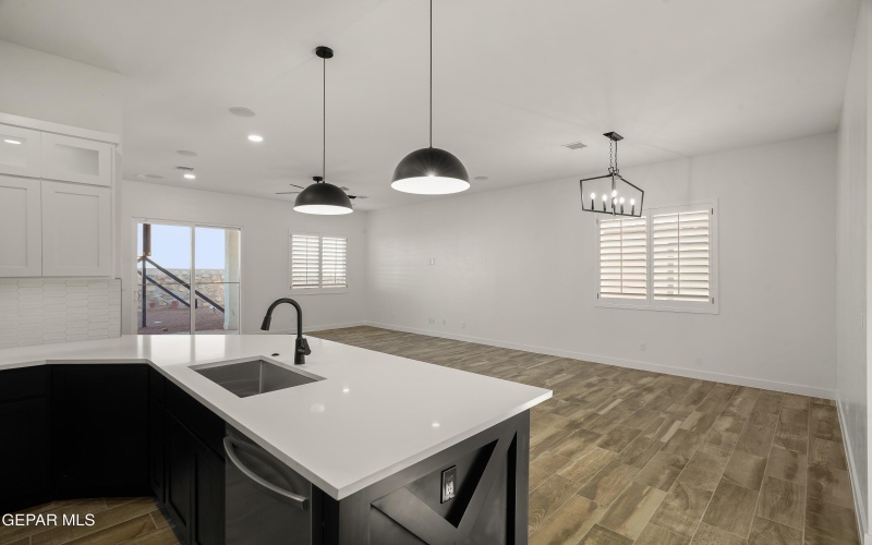 3845 Perspective Street, El Paso, TX 79938, 3 Habitaciones Habitaciones , ,2 BañosBaños,Residential,En Venta,3845 Perspective Street,918537