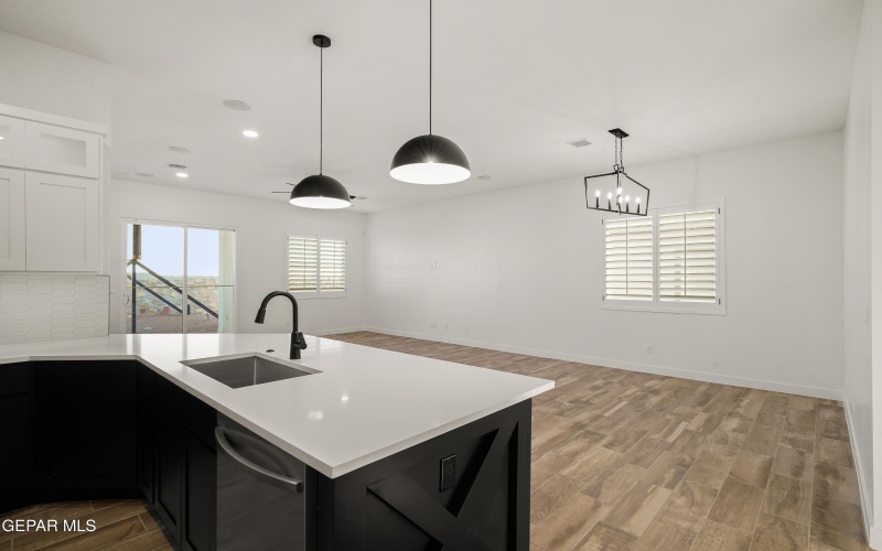 3845 Perspective Street, El Paso, TX 79938, 3 Habitaciones Habitaciones , ,2 BañosBaños,Residential,En Venta,3845 Perspective Street,918537