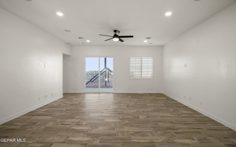 3845 Perspective Street, El Paso, TX 79938, 3 Habitaciones Habitaciones , ,2 BañosBaños,Residential,En Venta,3845 Perspective Street,918537