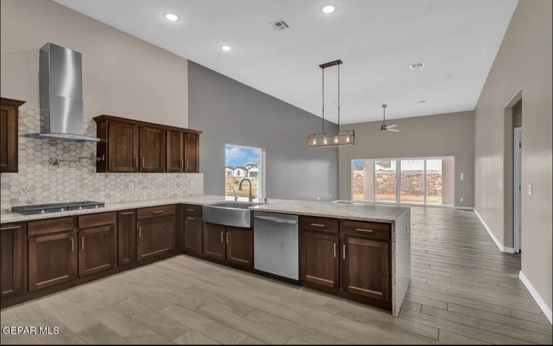 3876 Aspiration Place, El Paso, TX 79938, 5 Bedrooms Bedrooms, ,3 BathroomsBathrooms,Residential,For Sale,3876 Aspiration Place,917270