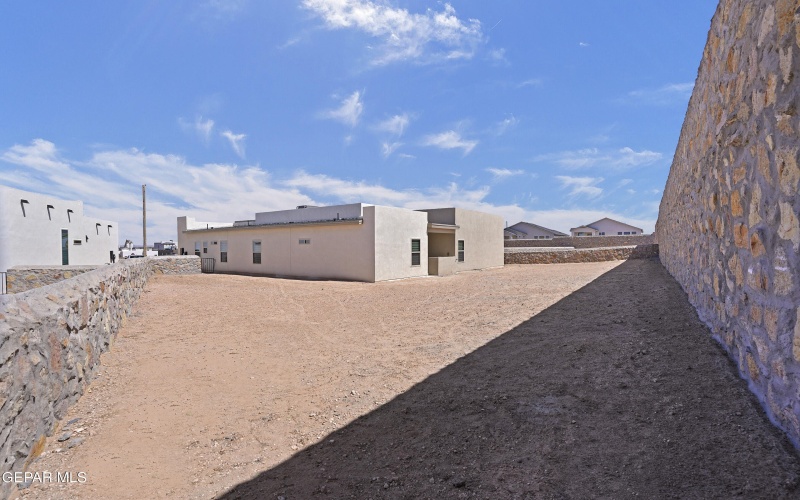 2378 ENCHANTED KNOLL Lane, El Paso, TX 79911, 4 Bedrooms Bedrooms, ,3 BathroomsBathrooms,Residential,For Sale,2378 ENCHANTED KNOLL Lane,917272