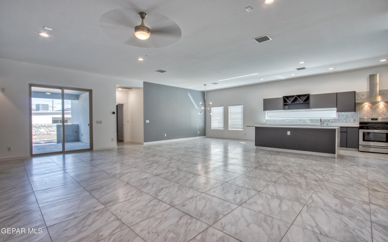 2378 ENCHANTED KNOLL Lane, El Paso, TX 79911, 4 Bedrooms Bedrooms, ,3 BathroomsBathrooms,Residential,For Sale,2378 ENCHANTED KNOLL Lane,917272