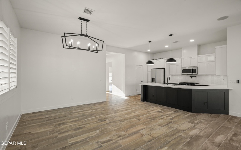 15144 Destination Avenue, El Paso, TX 79938, 3 Habitaciones Habitaciones , ,2 BañosBaños,Residential,En Venta,15144 Destination Avenue,918559
