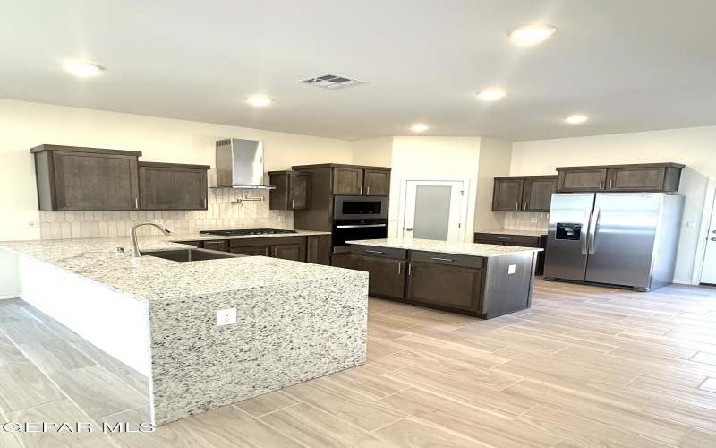 3872 Surmise Street, El Paso, TX 79938, 4 Bedrooms Bedrooms, ,3 BathroomsBathrooms,Residential,For Sale,3872 Surmise Street,917289