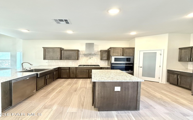 3872 Surmise Street, El Paso, TX 79938, 4 Bedrooms Bedrooms, ,3 BathroomsBathrooms,Residential,For Sale,3872 Surmise Street,917289
