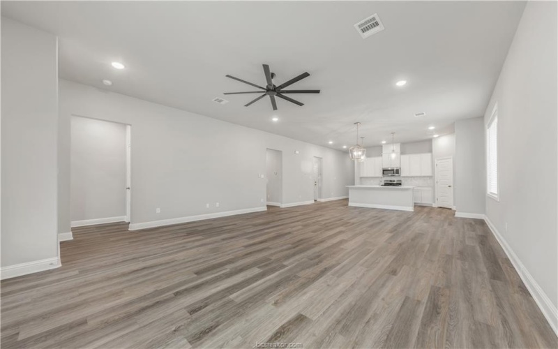 6113 Pocono Drive, College Station, TX 77845, 3 Bedrooms Bedrooms, ,2 BathroomsBathrooms,Residential,For Sale,6113 Pocono Drive,24014137