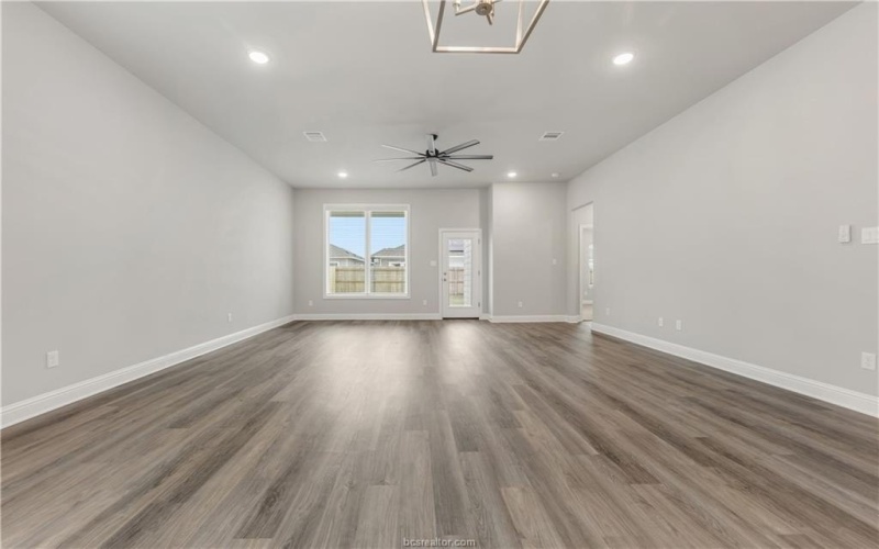6113 Pocono Drive, College Station, TX 77845, 3 Bedrooms Bedrooms, ,2 BathroomsBathrooms,Residential,For Sale,6113 Pocono Drive,24014137