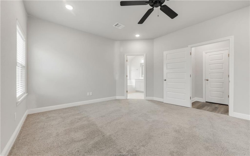 6113 Pocono Drive, College Station, TX 77845, 3 Bedrooms Bedrooms, ,2 BathroomsBathrooms,Residential,For Sale,6113 Pocono Drive,24014137