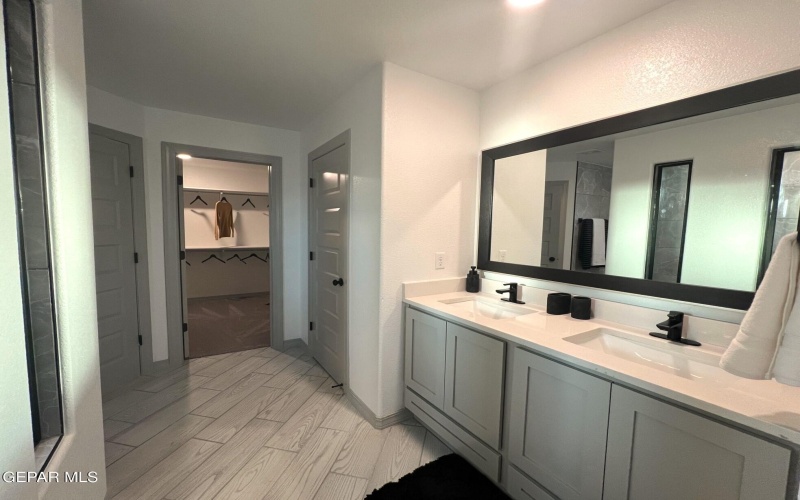 564 Oakmont Place, El Paso, TX 79928, 5 Bedrooms Bedrooms, ,1 BathroomBathrooms,Residential,For Sale,564 Oakmont Place,918634