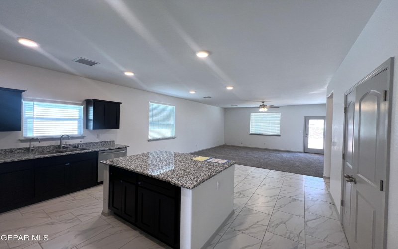 15213 Apex Court, El Paso, TX 79938, 4 Bedrooms Bedrooms, ,1 BathroomBathrooms,Residential,For Sale,15213 Apex Court,917348