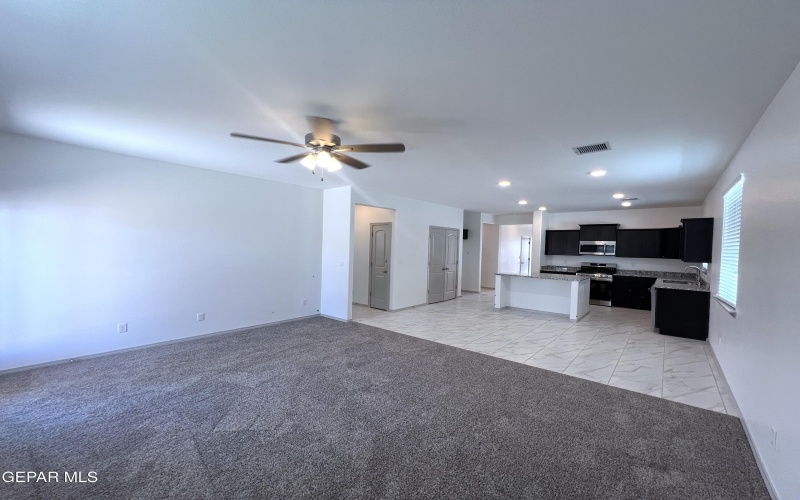 15213 Apex Court, El Paso, TX 79938, 4 Bedrooms Bedrooms, ,1 BathroomBathrooms,Residential,For Sale,15213 Apex Court,917348
