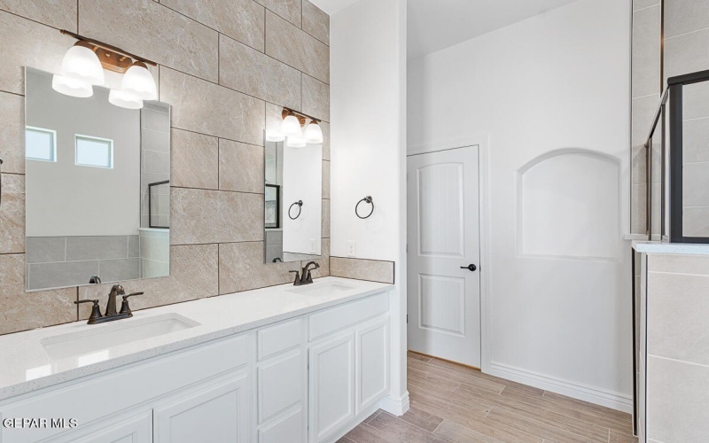 931 Bromyard Drive, Horizon City, TX 79928, 4 Bedrooms Bedrooms, ,2 BathroomsBathrooms,Residential,For Sale,931 Bromyard Drive,918650