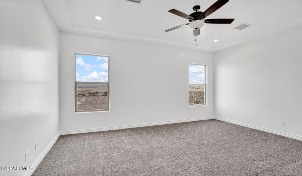 12865 Kingsbury Avenue, Horizon City, TX 79928, 4 Bedrooms Bedrooms, ,3 BathroomsBathrooms,Residential,For Sale,12865 Kingsbury Avenue,918683