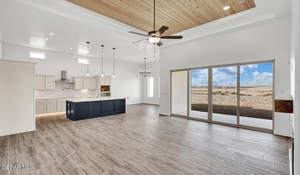 12865 Kingsbury Avenue, Horizon City, TX 79928, 4 Bedrooms Bedrooms, ,3 BathroomsBathrooms,Residential,For Sale,12865 Kingsbury Avenue,918683
