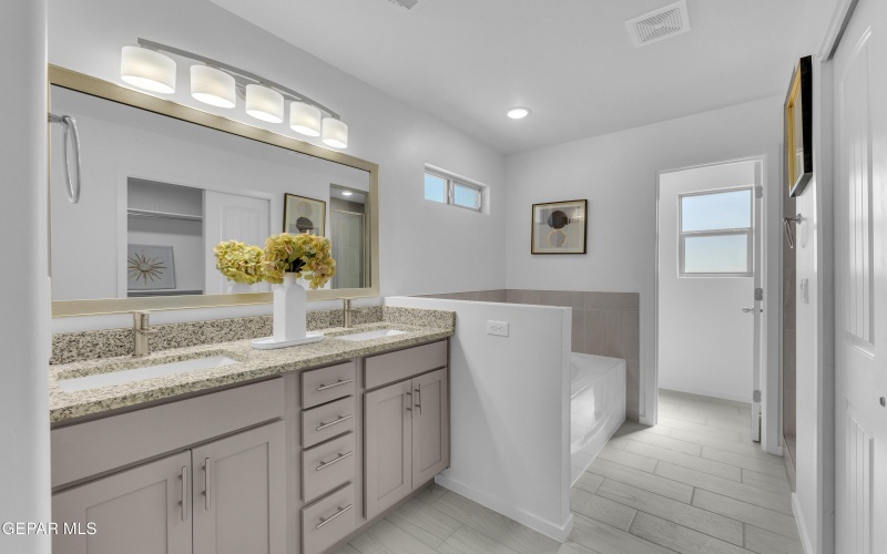 818 HARPENDEM Drive, Horizon City, TX 79928, 4 Bedrooms Bedrooms, ,2 BathroomsBathrooms,Residential,For Sale,818 HARPENDEM Drive,918699