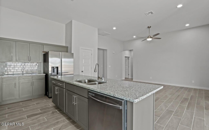 51057 Purple Mat Avenue, El Paso, TX 79934, 4 Bedrooms Bedrooms, ,2 BathroomsBathrooms,Residential,For Sale,51057 Purple Mat Avenue,917412