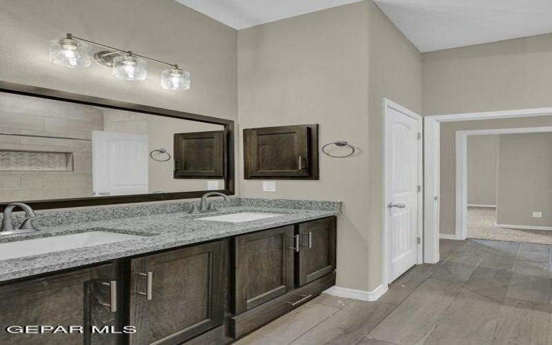 3809 Peak Place, El Paso, TX 79938, 5 Bedrooms Bedrooms, ,3 BathroomsBathrooms,Residential,For Sale,3809 Peak Place,917456