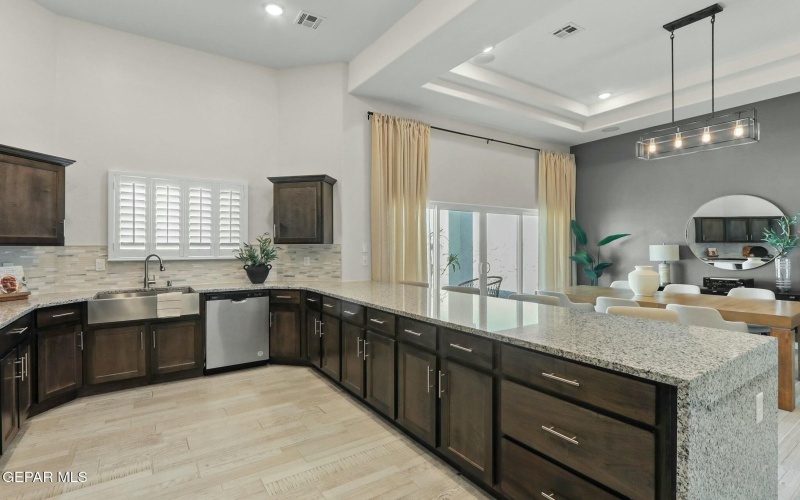 3865 Bubble Place, El Paso, TX 79938, 4 Habitaciones Habitaciones , ,3 BañosBaños,Residential,En Venta,3865 Bubble Place,917503