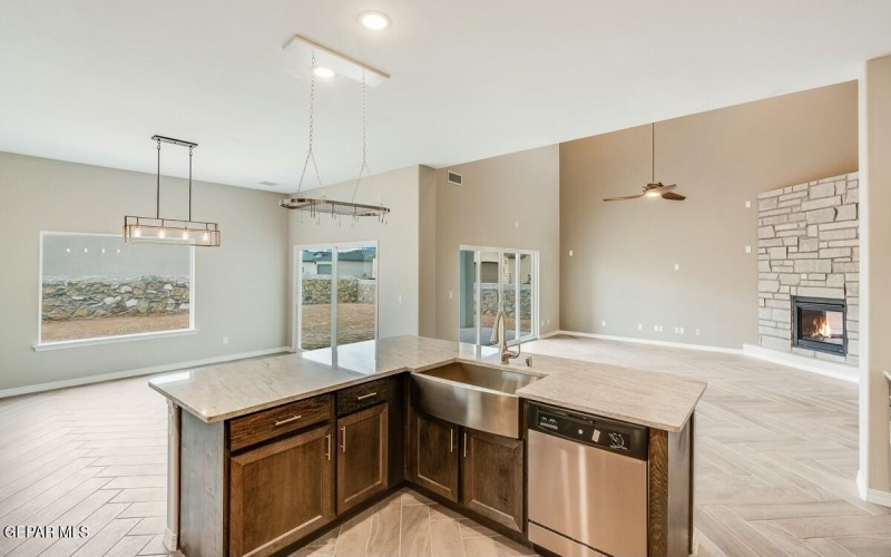 3841 Bubble Place, El Paso, TX 79938, 4 Bedrooms Bedrooms, ,2 BathroomsBathrooms,Residential,For Sale,3841 Bubble Place,917505