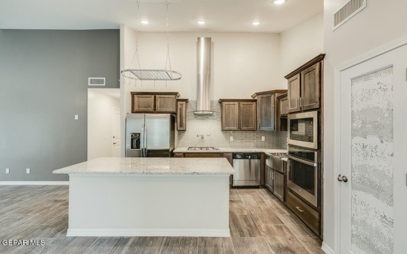 3877 Surmise Street, El Paso, TX 79938, 5 Habitaciones Habitaciones , ,3 BañosBaños,Residential,En Venta,3877 Surmise Street,917507