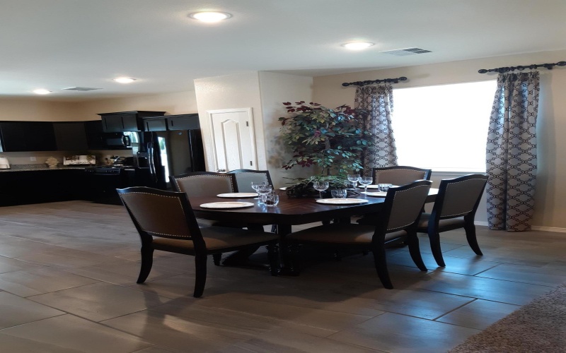 15221 Apex Court, El Paso, TX 79938, 3 Bedrooms Bedrooms, ,2 BathroomsBathrooms,Residential,For Sale,15221 Apex Court,917534