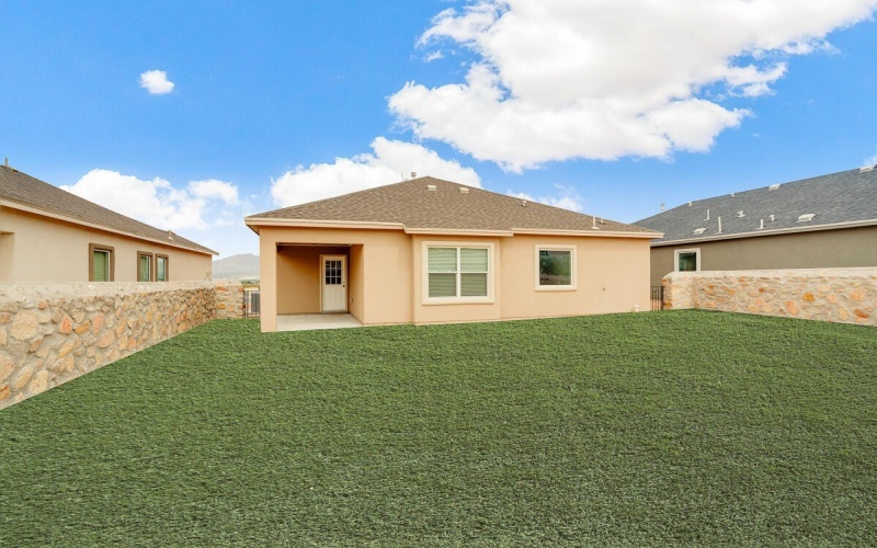 15233 Steer Drive, El Paso, TX 79938, 3 Bedrooms Bedrooms, ,2 BathroomsBathrooms,Residential,For Sale,15233 Steer Drive,917628